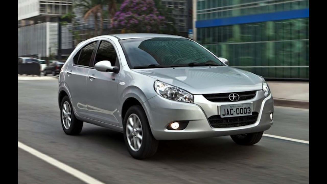 HATCHES PEQUENOS / COMPACTOS, resultados de maio: Líderes crescem, Fiat 500 cresce quase 3.000% e JAC J3 despenca