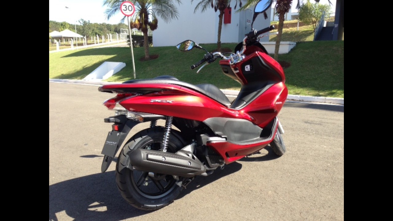 Honda lança o scooter PCX 150 por R$ 7.990