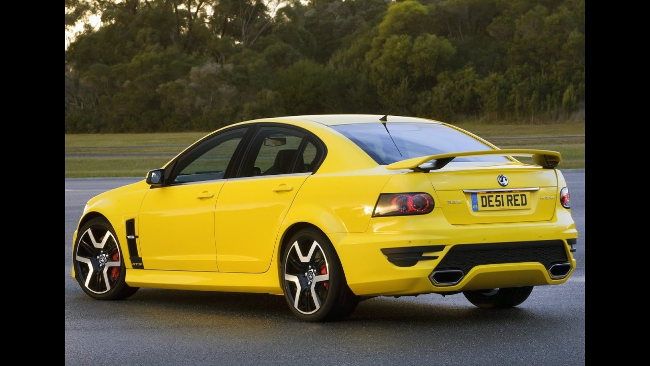 Vauxhall VXR8 2011: Versão esportiva do Omega com motor V8 de 413cv