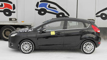 2013 Ford Fiesta facelift prototype spy photo