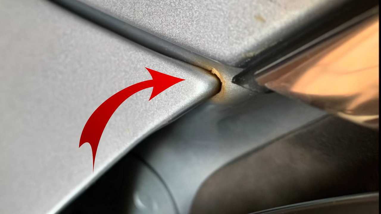 New Evidence Shows The Model 3 Really Has A Fender Rust Issue
