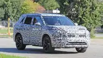 2020 Mitsubishi Outlander Casus Fotoğraflar