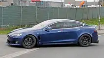New Tesla Model S Plaid Images