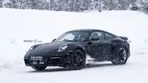 2022 Porsche 911 Safari spy photo