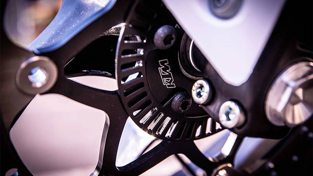 2013 KTM Duke 690 brake