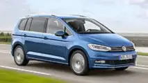 Vans: VW Touran vorne