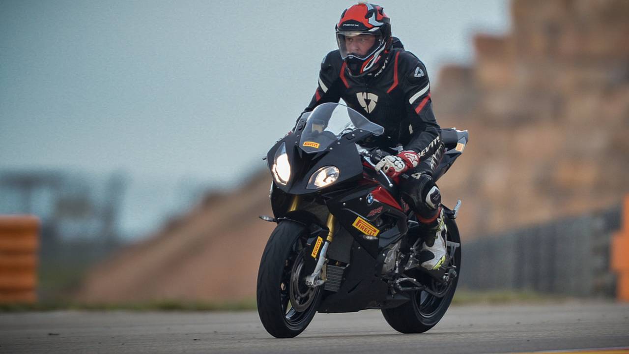 Pirelli Diablo Rosso III Sportbike Tire - Motorland Aragon Track Tested