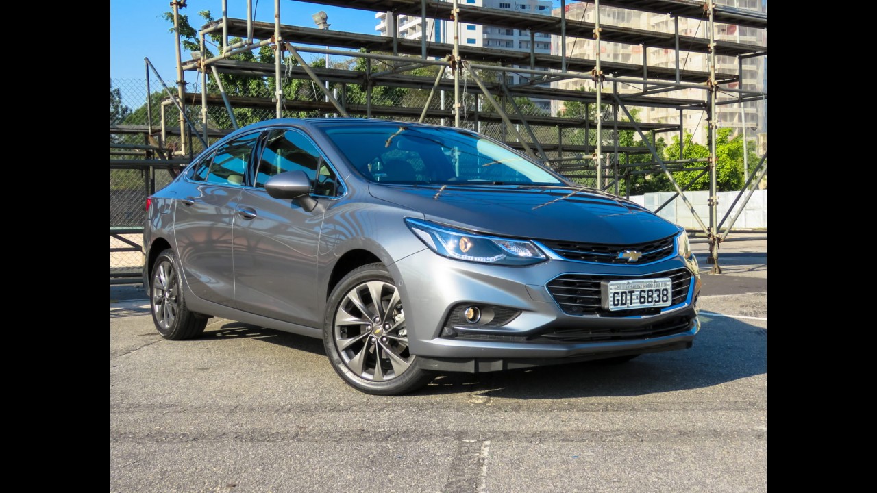 Sedãs médios: Novo Cruze estreia em segundo e Focus sobe ao pódio em julho