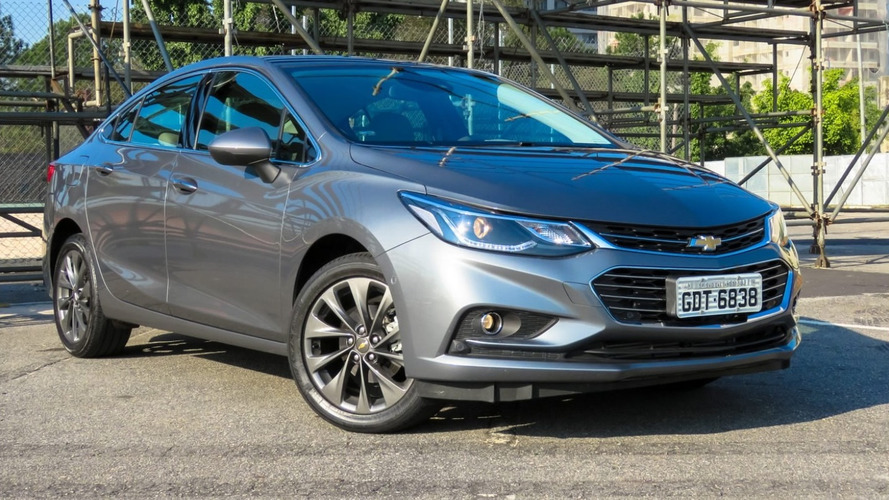 Sedãs médios: Novo Cruze estreia em segundo e Focus sobe ao pódio em julho