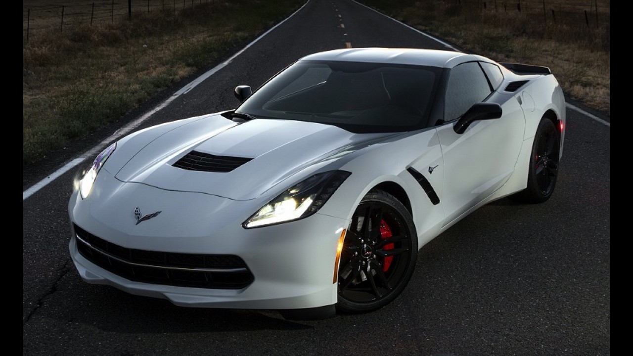 Vice-presidente dos EUA provoca Porsche e diz que Corvette é melhor