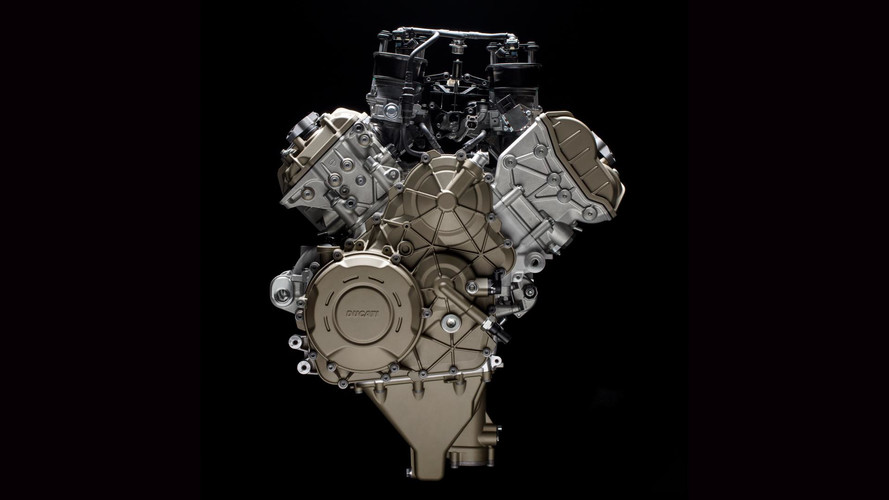 Ducati Desmosedici Stradale V4