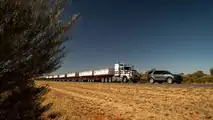 2018 Land Rover Discovery tows 110-ton road train