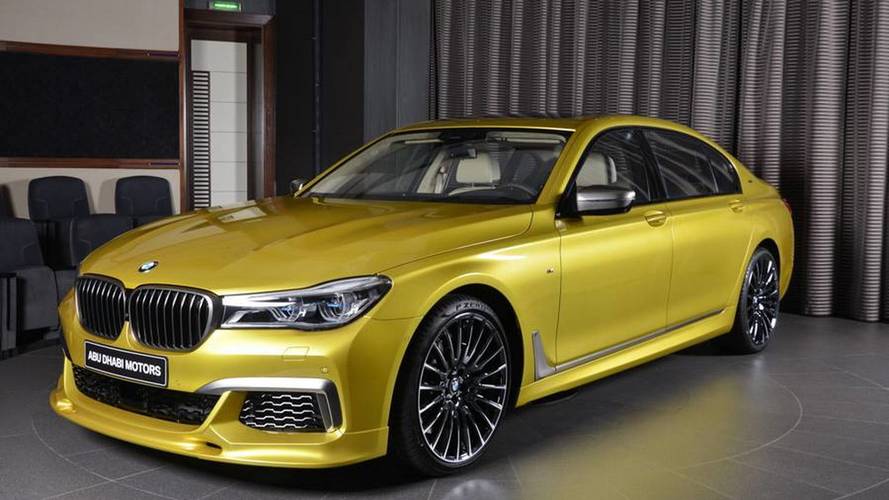 BMW M760Li Austin Yellow
