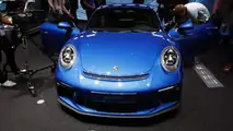 Porsche 911 GT3 Touring Pack live in Frankfurt