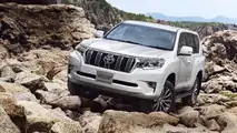2018 Toyota Land Cruiser Prado official images