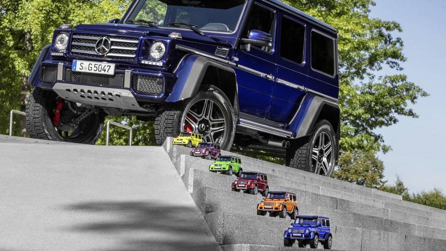 Mercedes-Benz G500 4×4² modelo a escala 1:18