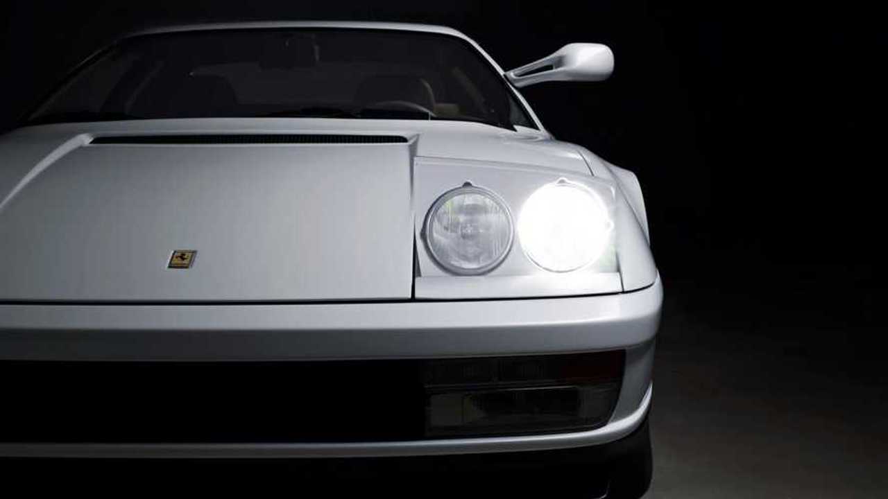 Ferrari Testarossa restomod