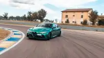 Porsche 911 GT3 (992) e Alfa Romeo Giulia GTAm - Prova su strada e in pista