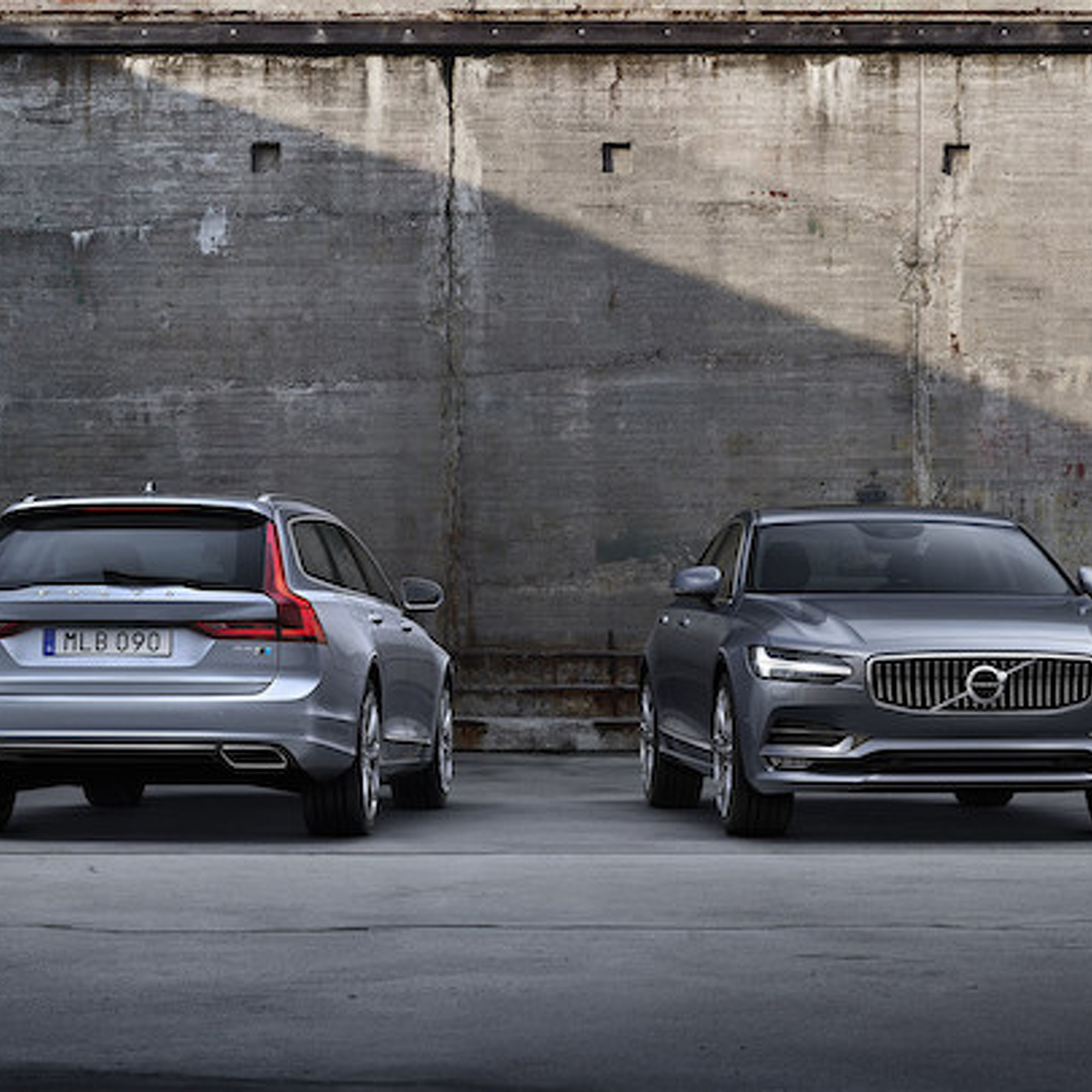 Volvo Added Some Flair to the S90 and V90 With a Polestar Package