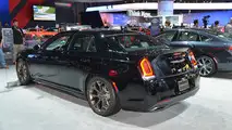 2017 Chrysler 300S