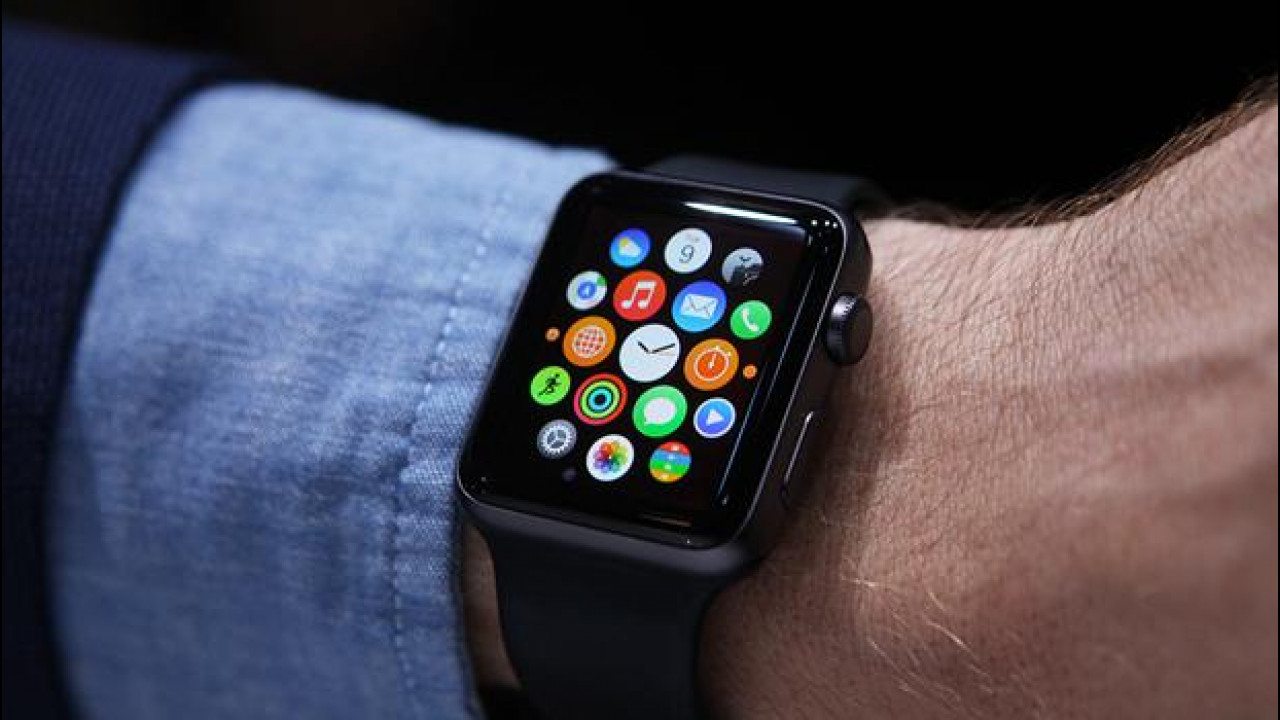 L'Apple Watch sarà legale in auto?