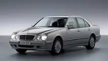 Silberjubiläum: 25 Jahre Mercedes-Benz E-Klasse der Baureihe 210