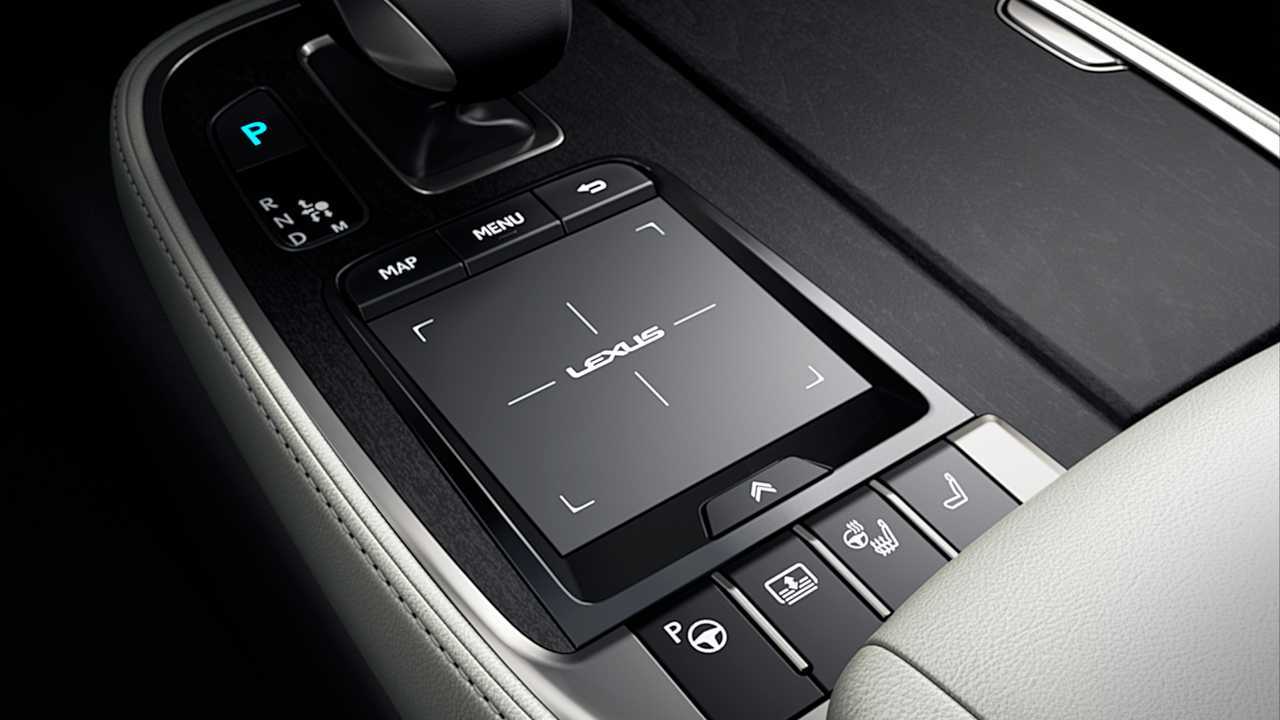 Обновленный Lexus LS (2020)