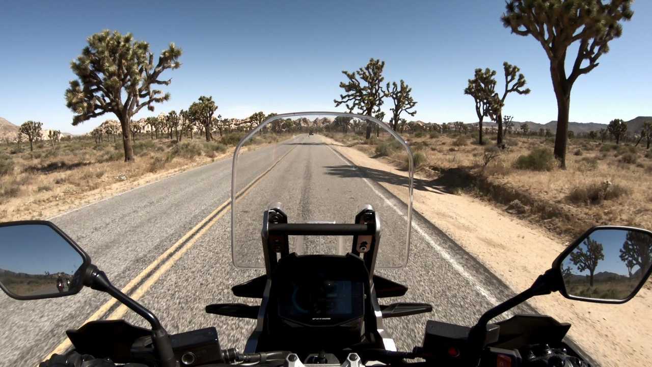 RideApart’s Suzuki V-Strom 1050 Crushes 1,000 Miles In One Day