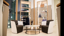 Bentley Emirates dealer