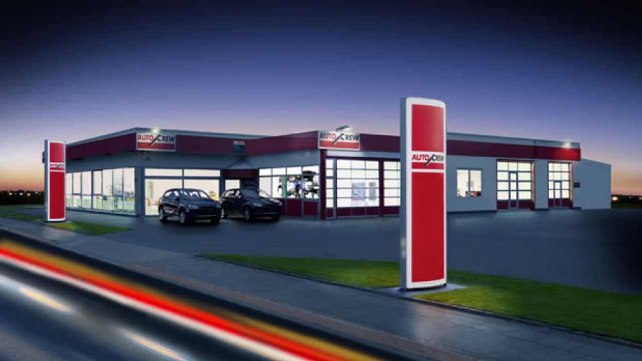 AutoCrew apre in Italia