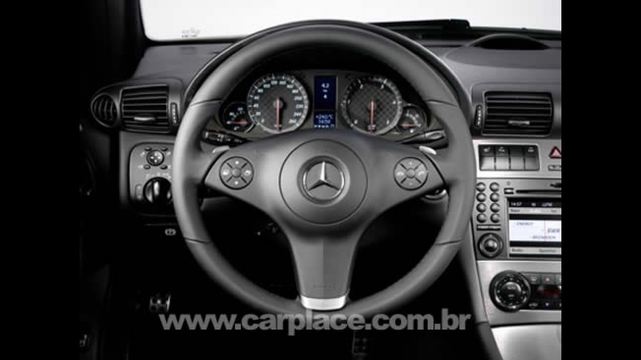 Mercedes apresenta novo Coupe CLC 2009 fabricado no Brasil