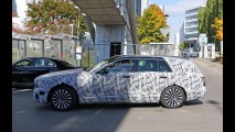 2017 Mercedes E-Class İç Mekanı İlk Kez Görüntülendi