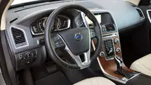 2017 Volvo XC60: Review