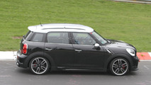 MINI Countryman John Cooper Works spy photo - 7.7.2011