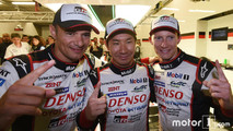 Toyota #7 en pole