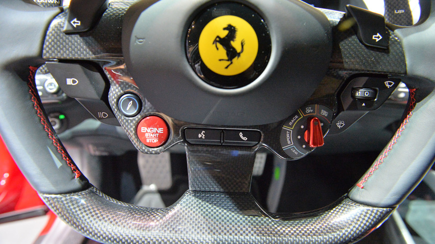 Ferrari 812 Superfast 2017 salon de Ginebra