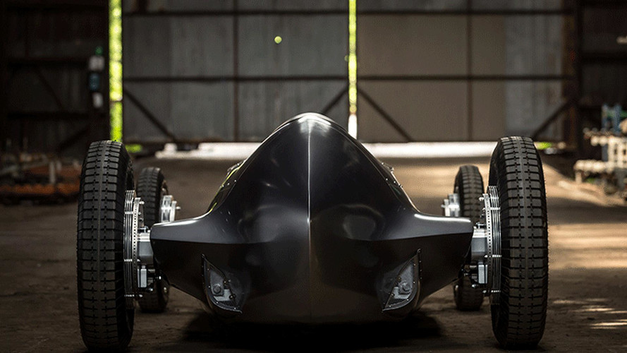 Infiniti retro prototype