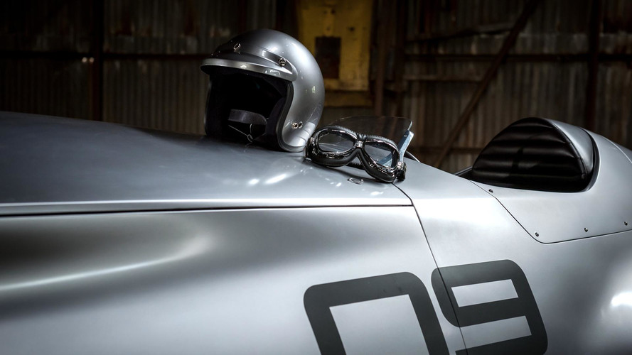 INFINITI retro prototype
