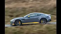 Der analoge Aston Martin