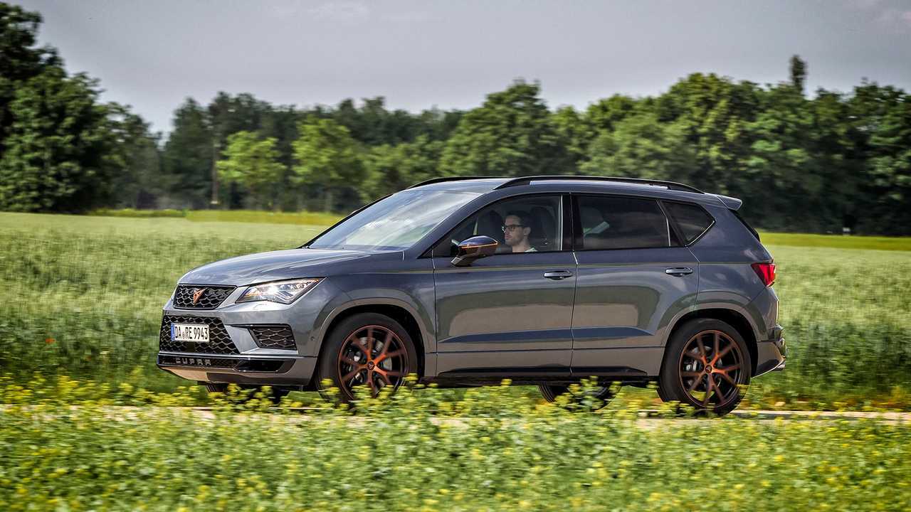 Seat Ateca Cupra vs. Volkswagen Golf R