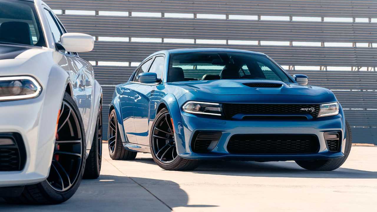 Dodge Charger SRT Hellcat et Scat Pack Widebody