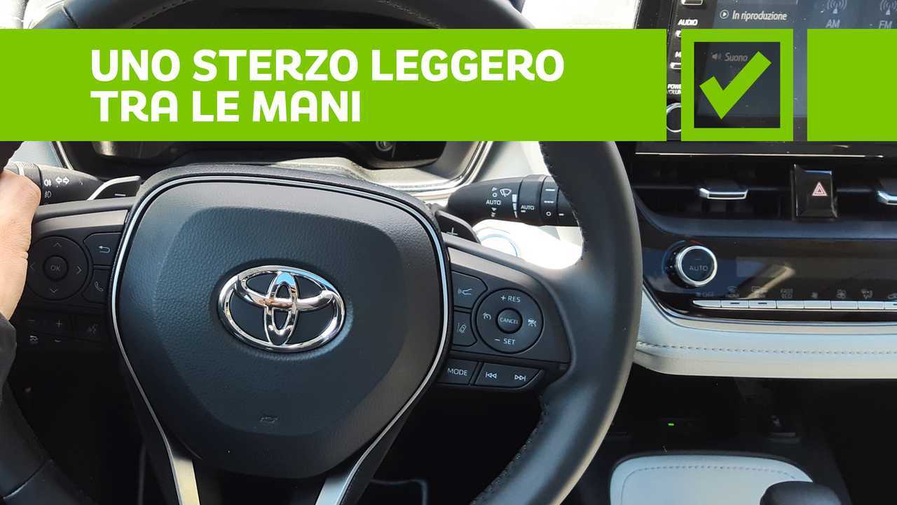 Toyota Corolla Touring Sports 2.0 Hybrid e-CVT Lounge, pro e contro