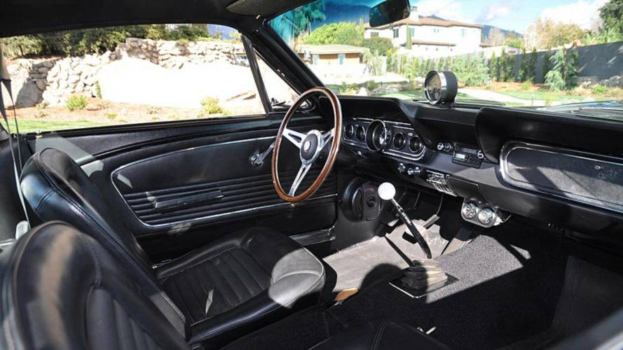 Restore Edilmiş ve Satılık Olan 1966 Shelby GT350H