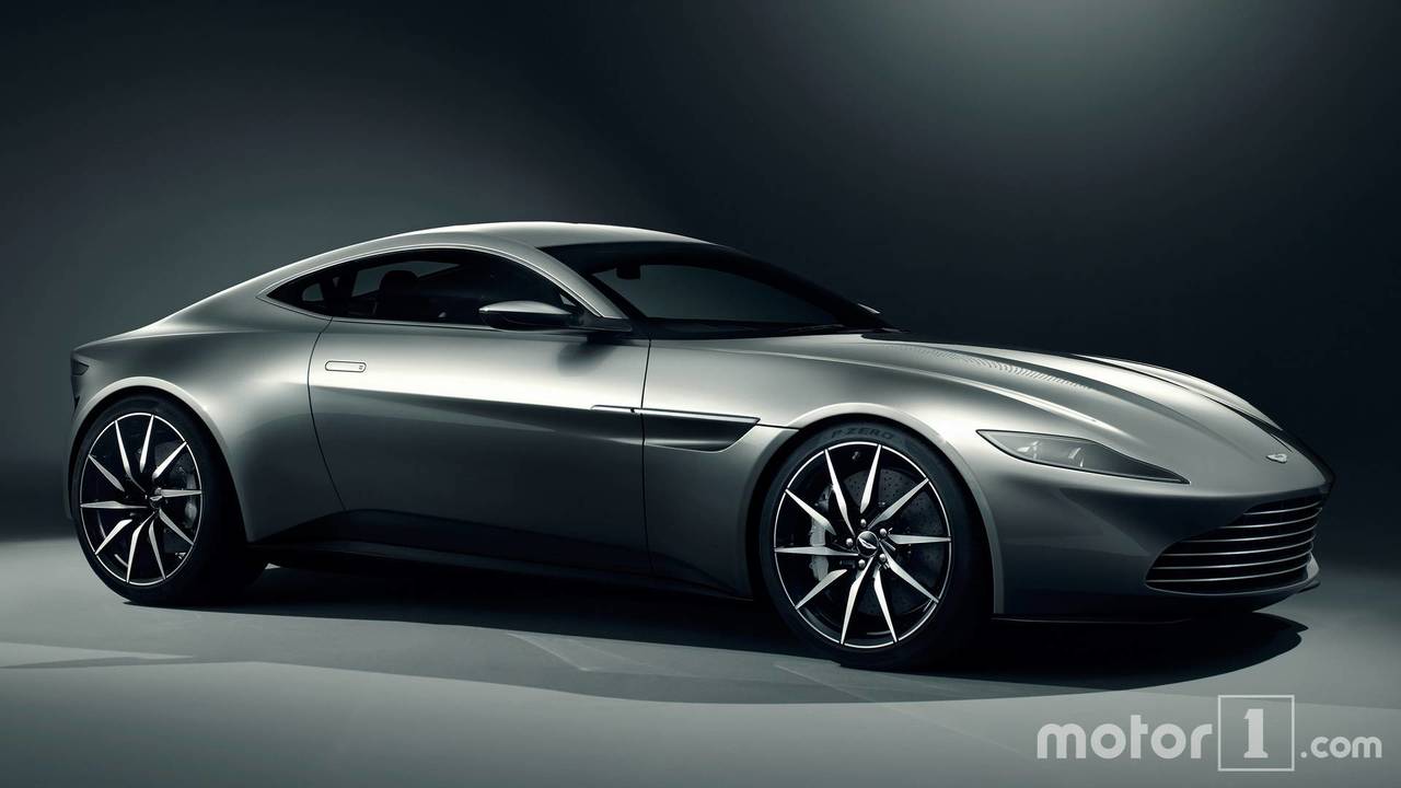 Aston Martin Vantage vs DB10