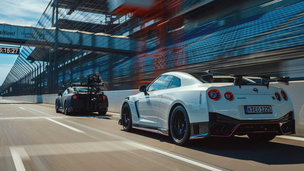 gtr camera car
