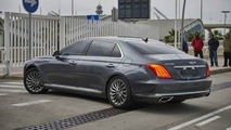 Genesis G90 spy photo