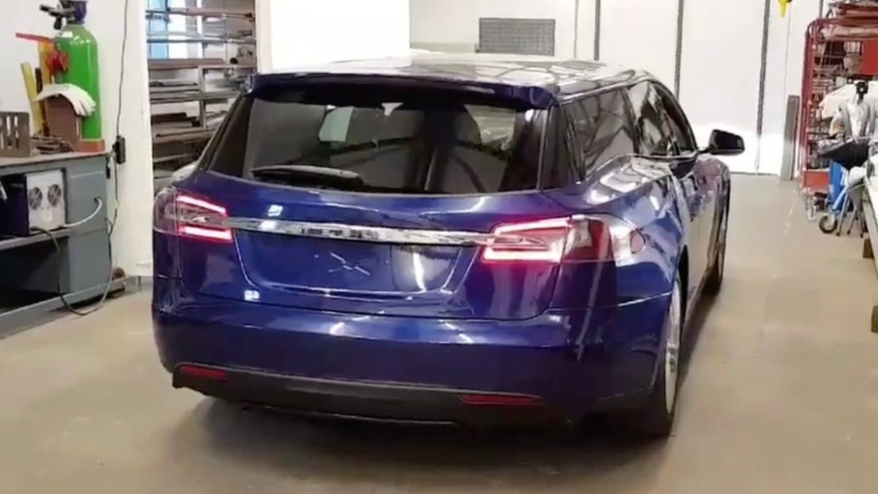 [Copertina] - Tesla Model S, dall’Inghilterra la station wagon