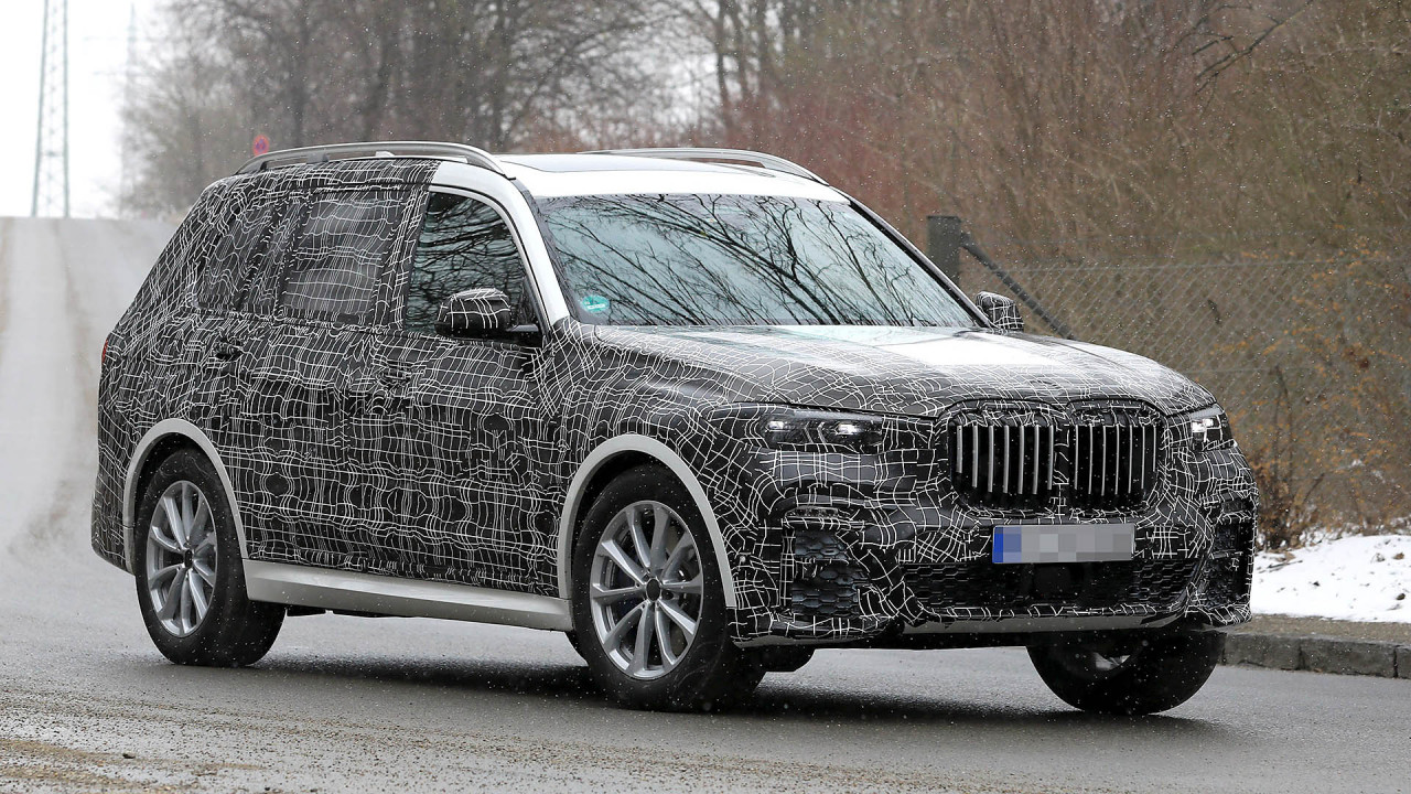 Erwischt: BMW X7