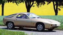 1978: Porsche 928