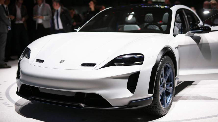 Porsche Mission E Cross Turismo, poderosa arma para el mundo eléctrico Porsche Mission E Cross Turismo, poderosa arma para el mundo eléctrico